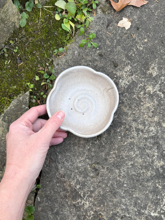 Trinket Dish -Neutral Matte