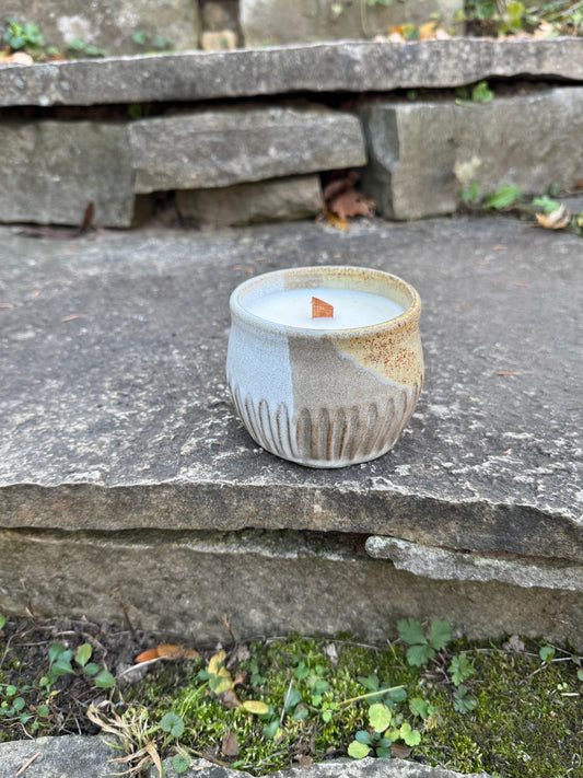 Candle (white and beige)- Nordic Pine